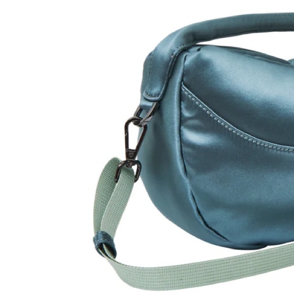 HVISK EMBER Gray blue Crossbody Bag - Picture 5 of 12